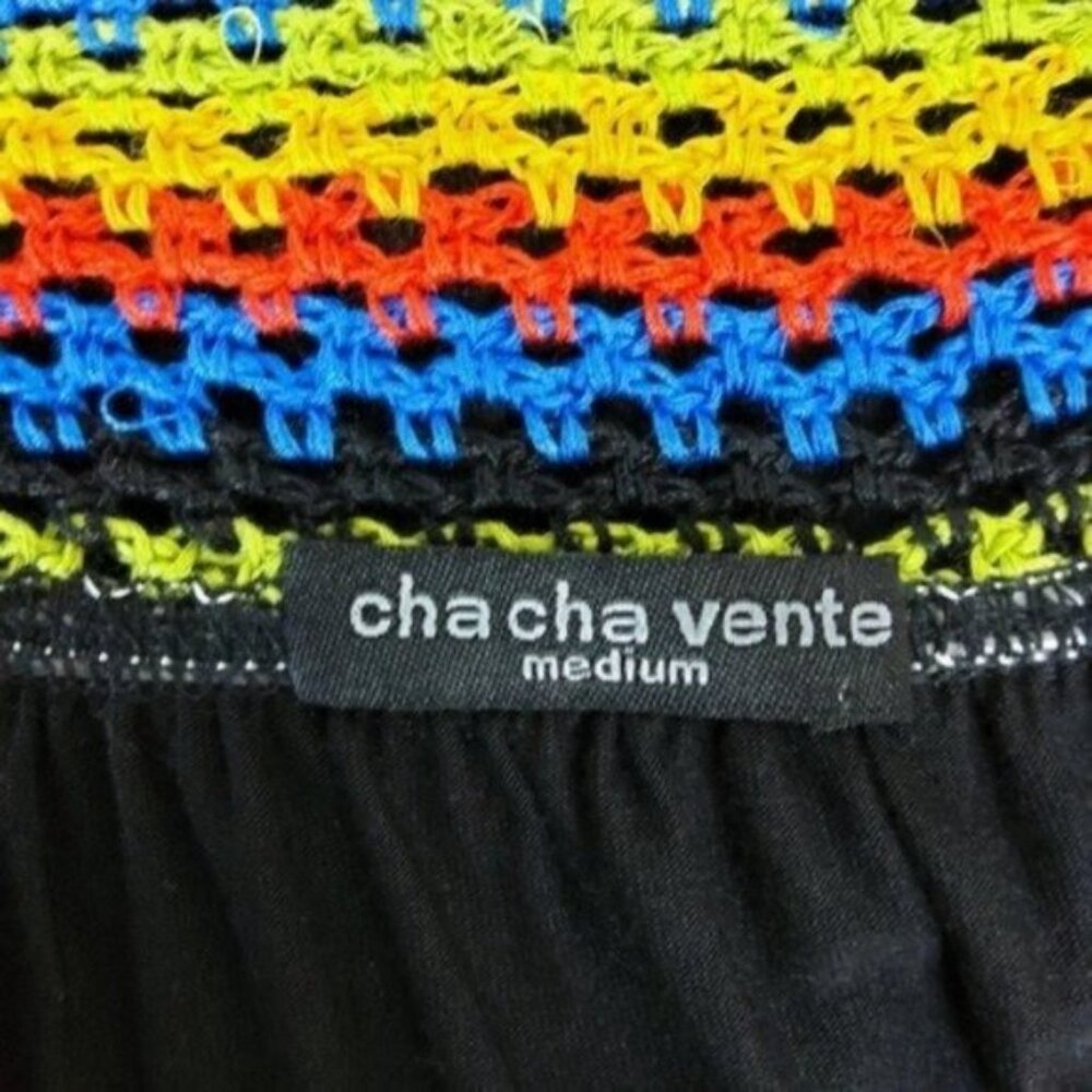 Cha Cha Vente Crochet Trim Cold-shoulder Top In Black Size Medium - Picture 4 of 6
